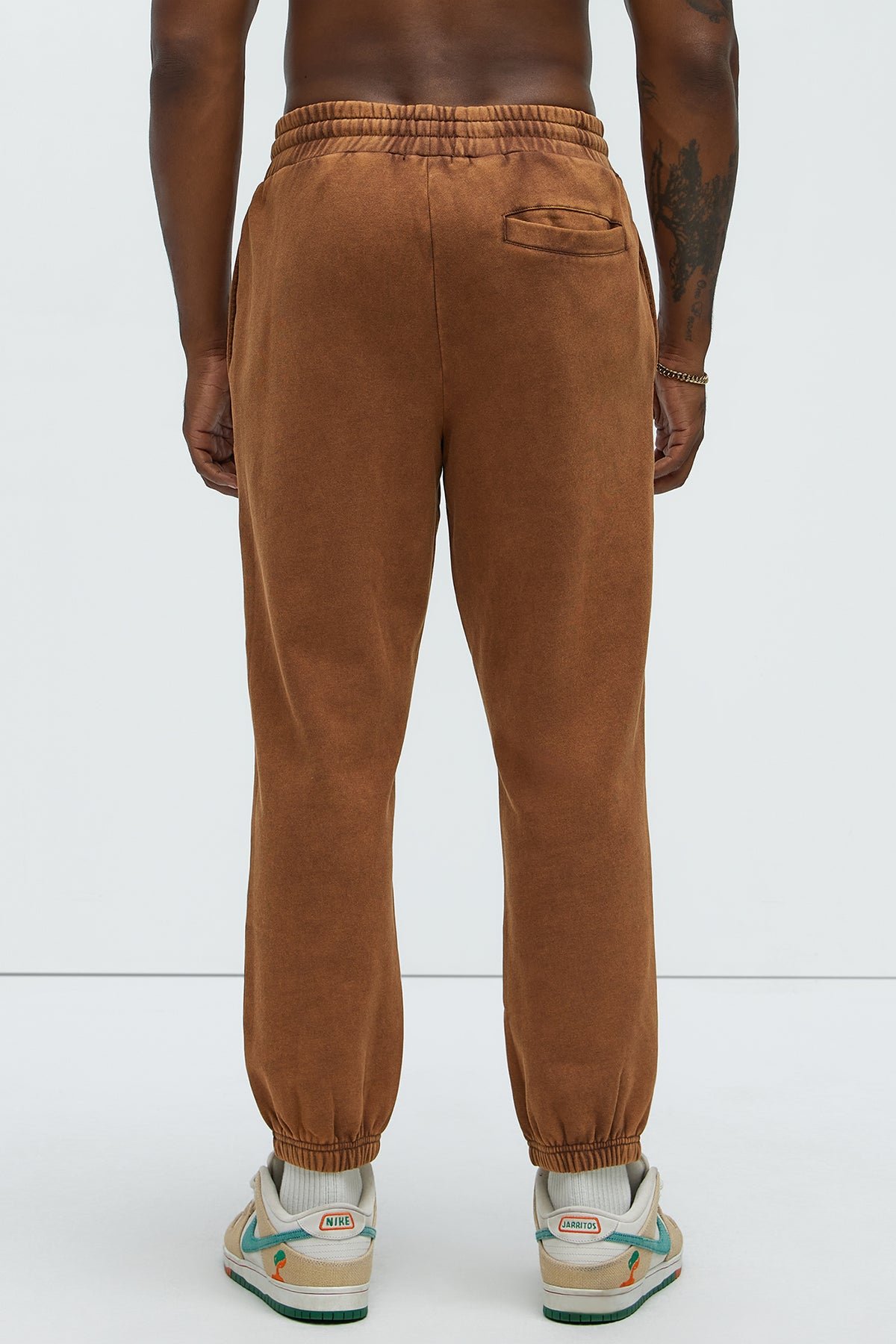 Tyson Heavy Wash Jogger - Dark Brown 3